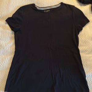 Talbots “The Talbots Tee”. Navy blue. Round crew neck. Size Med. Gent used